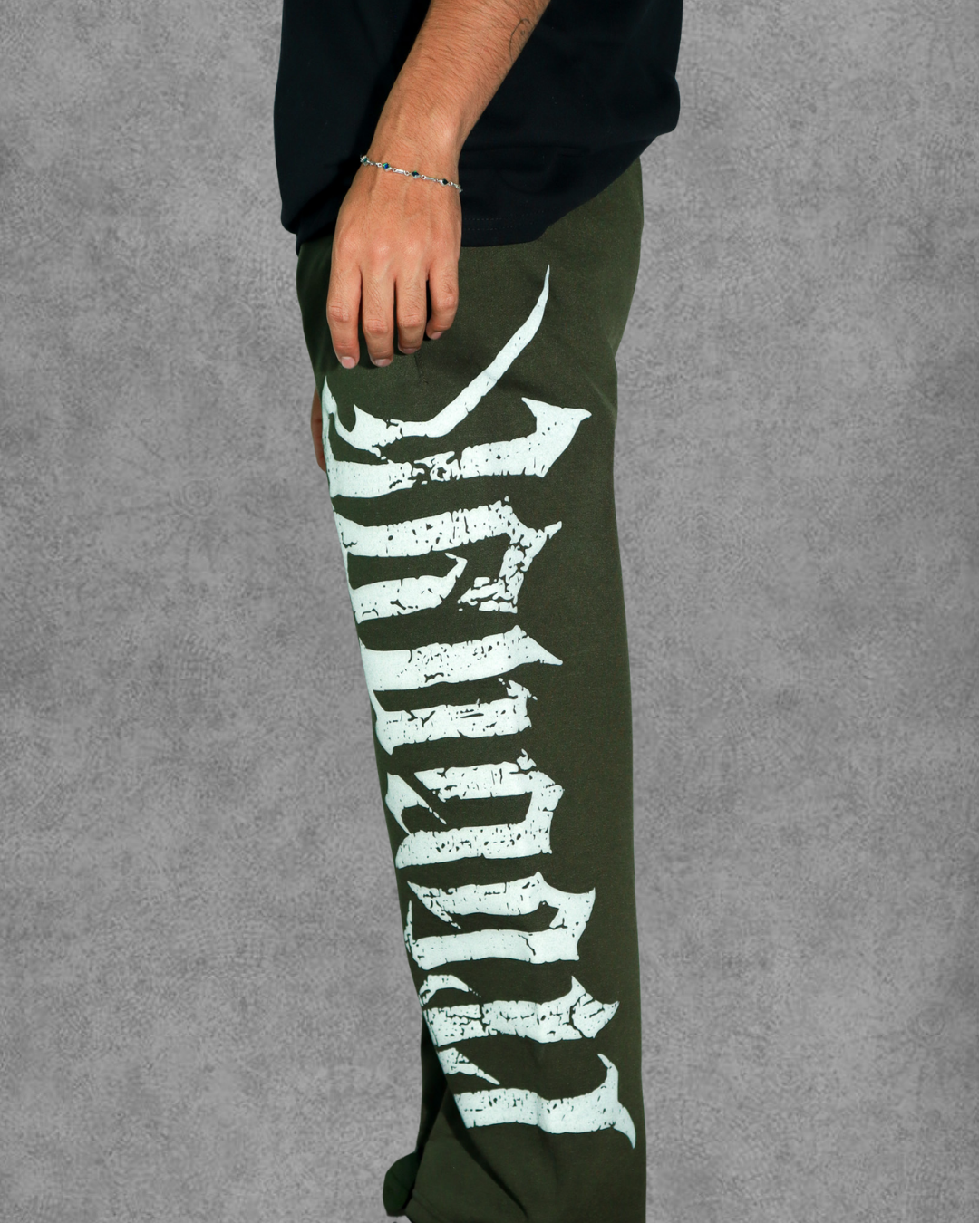 BAGGY REVENGE YOUNGLA