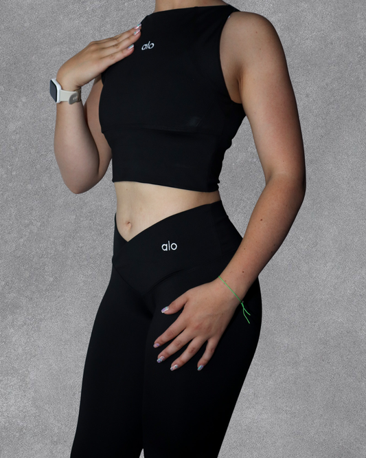 CONJUNTO SIN MANGAS ALO