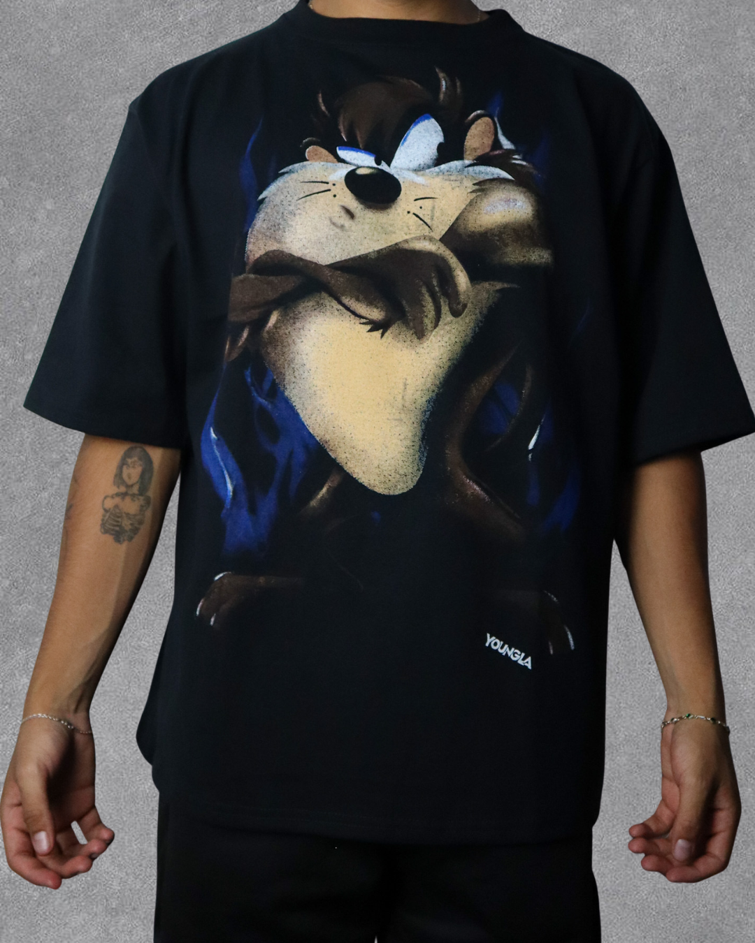 OVERSIZE LOONEY TUNES YOUNGLA