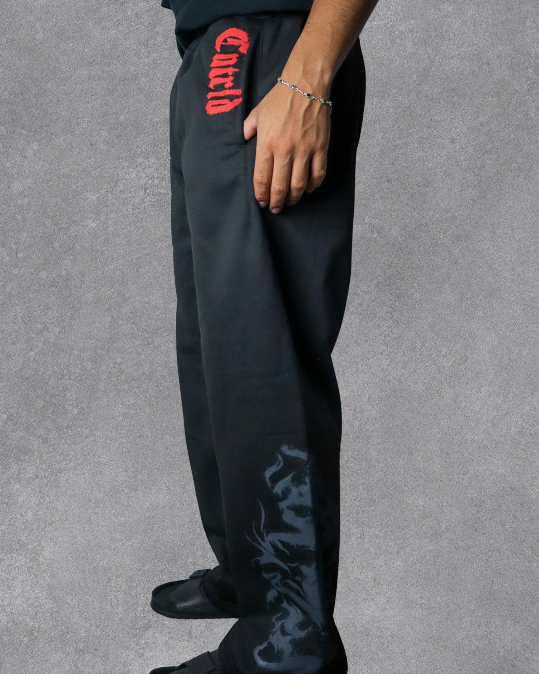 BAGGY SWEATS DUSK CONTROLLED INSANITY