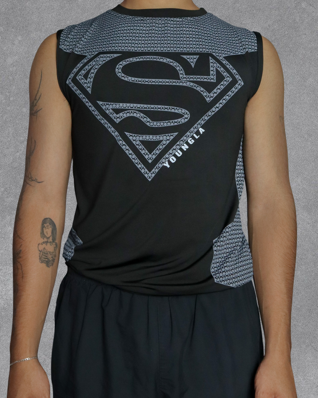 COMPRESION TANK SUPERMAN YOUNGLA ‼️TELA NUEVA‼️