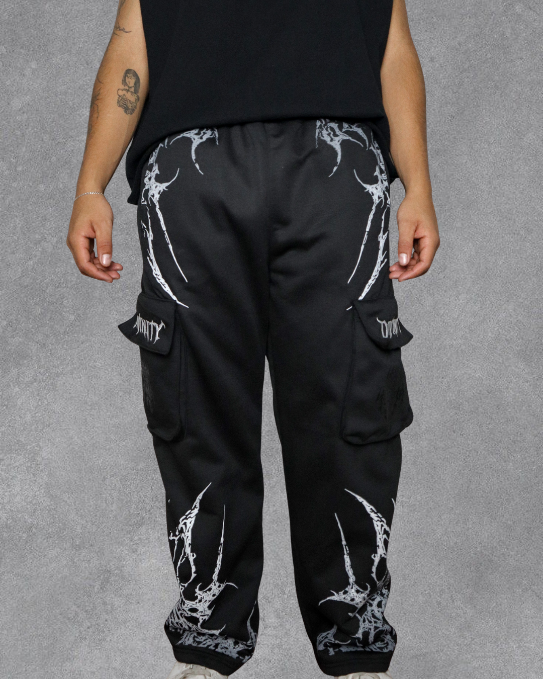BAGGY CARGO XENOBLADE UNCUFFED BREATHEDIVINITY