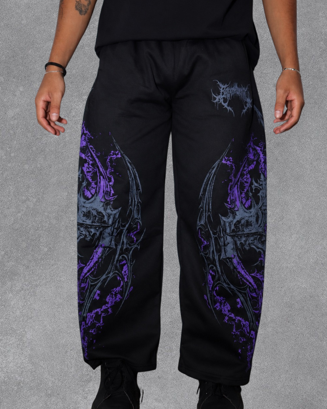 BAGGY EXECUTIONER BREATHEDIVINITY