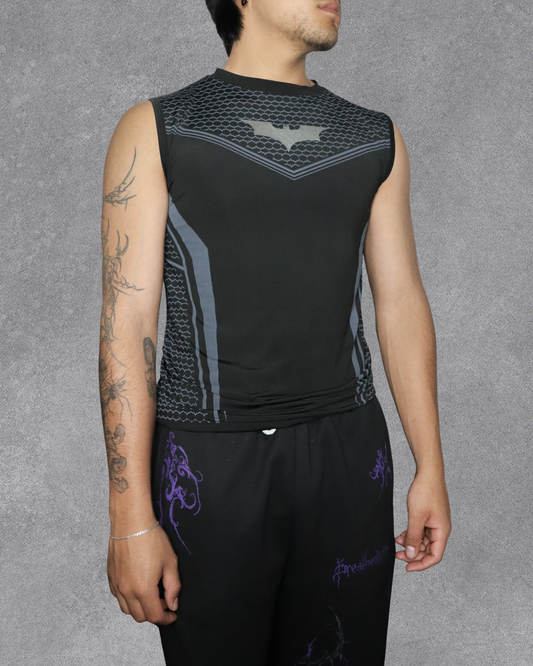 COMPRESION TANK BATMAN YOUNGLA ‼️TELA NUEVA‼️