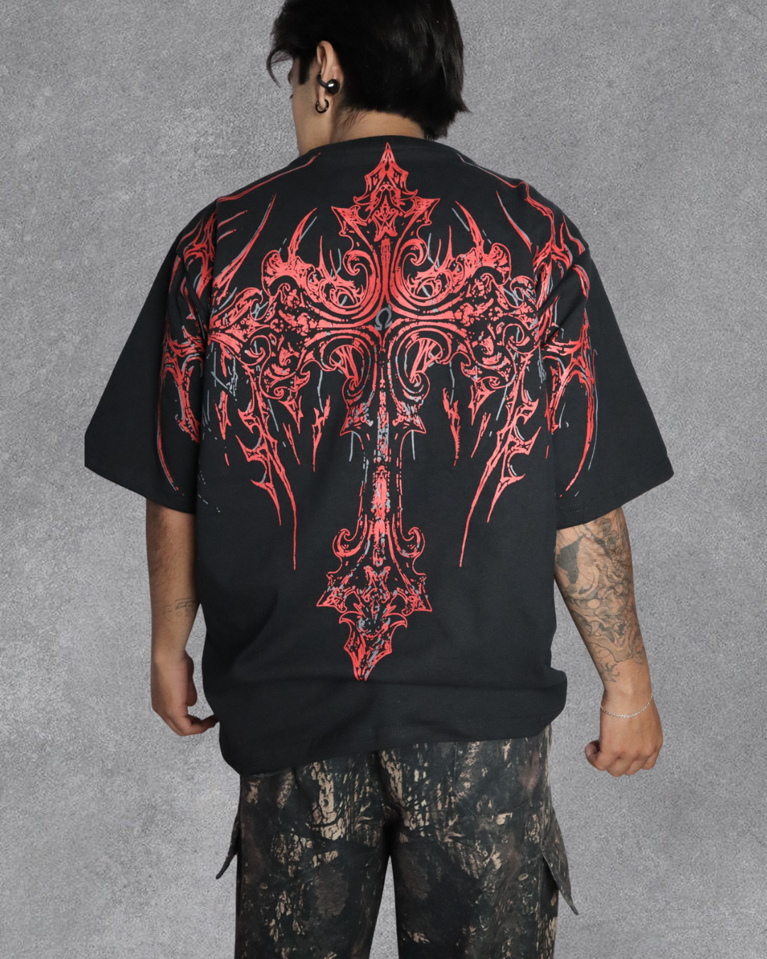 OVERSIZE BREATHEDIVINITY DARK CATEDRAL