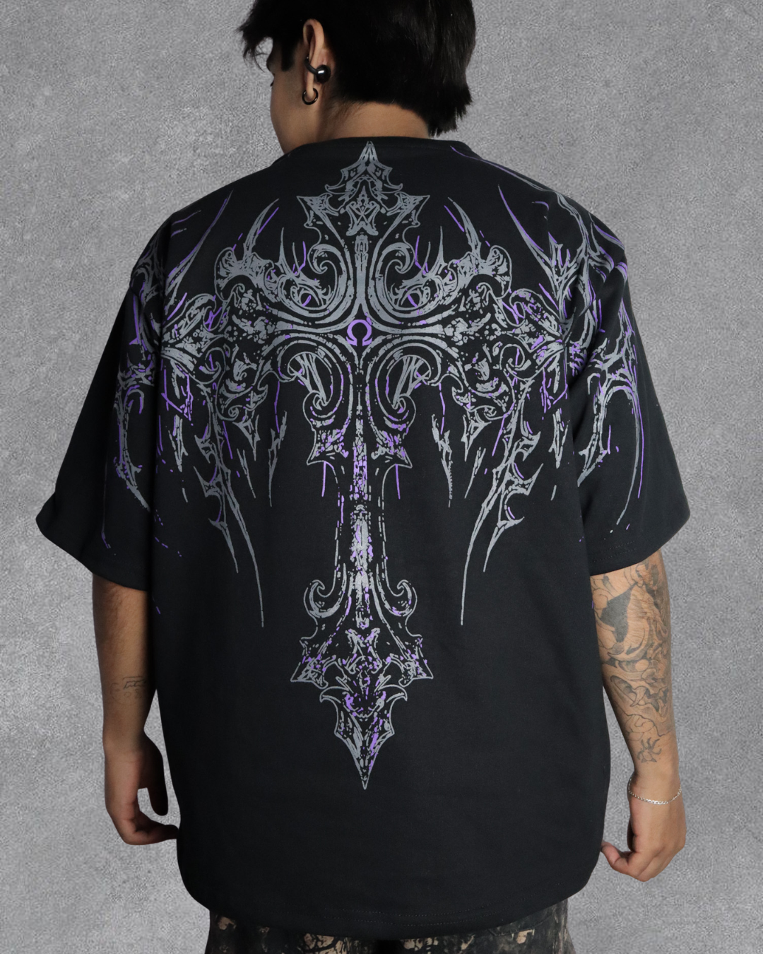 OVERSIZE BREATHEDIVINITY DARK CATEDRAL