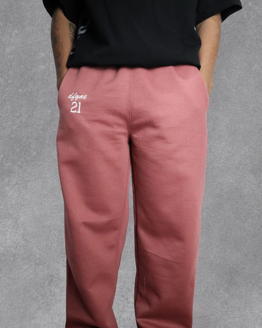 BAGGY 4TH BIRTHDAY WIDE LEG JOGGER DFYNE