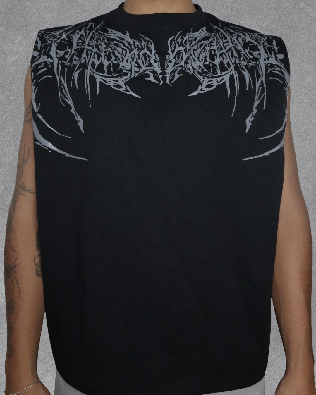 TANK DARK FORGE CUTOFF BREATHEDIVINITY