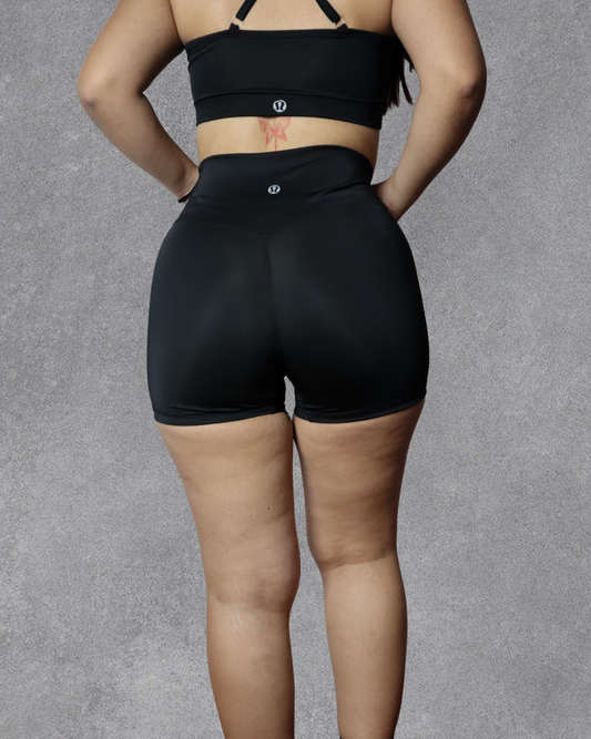 SHORT LULULEMON