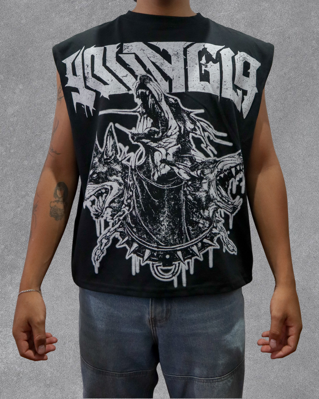 TANK UNLEASHED CUT YOUNGLA