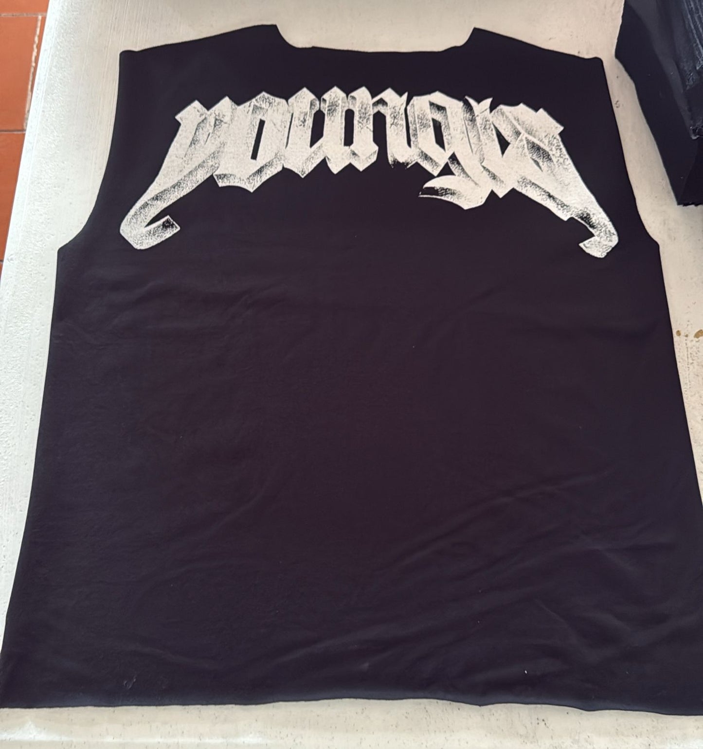 OVERSIZE HUGE